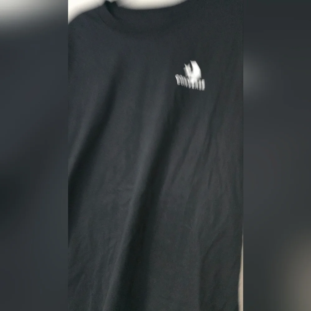 Converse Casual T-shirt Size XL kids Black Logo Short Sleeve T